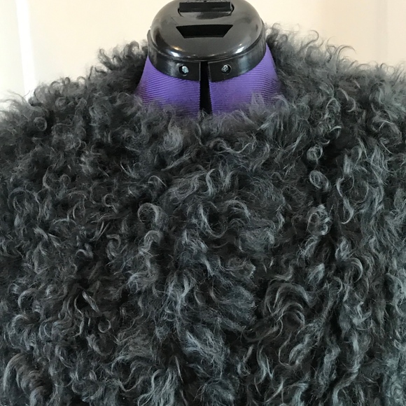 YVES SALOMON MONGOLIAN LAMBS FUR COAT - Picture 7 of 8